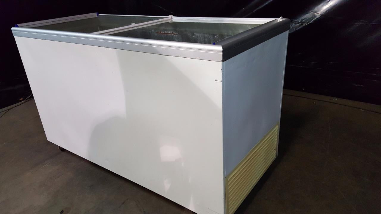 Used-Gram IG508 18 Cu. Ft. Reach-In Freezer Merchandiser-BUYREL