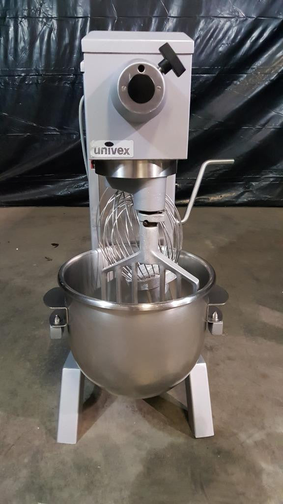 Used-Univex SRM20 Commercial 20 qt. Planetary Mixer-BUYREL