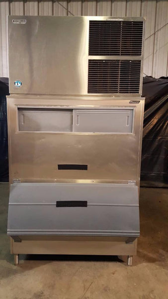 Used-Hoshizaki KM-1300SAF 1300 lb. Air Cooled Ice Machine w/ Bin-buyREL